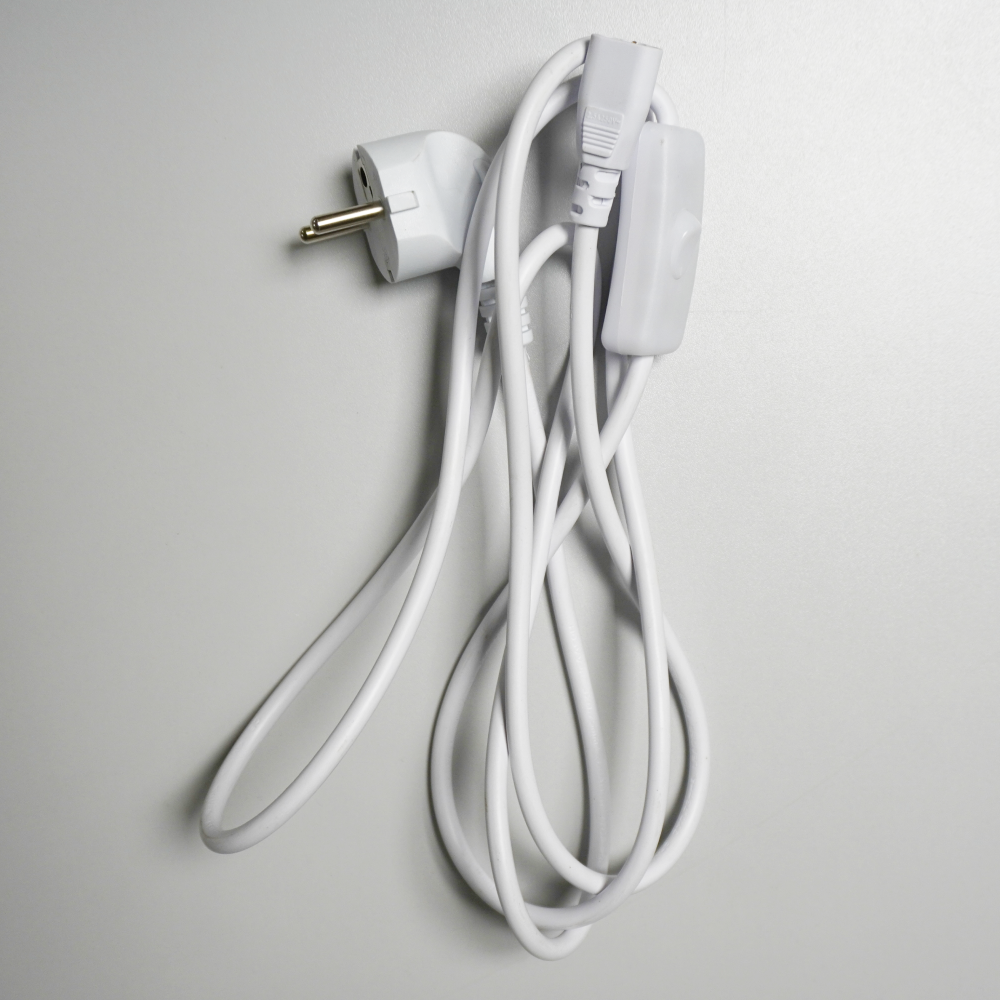 Virtakaapeli, 3-napainen, 2 m, valkoinen