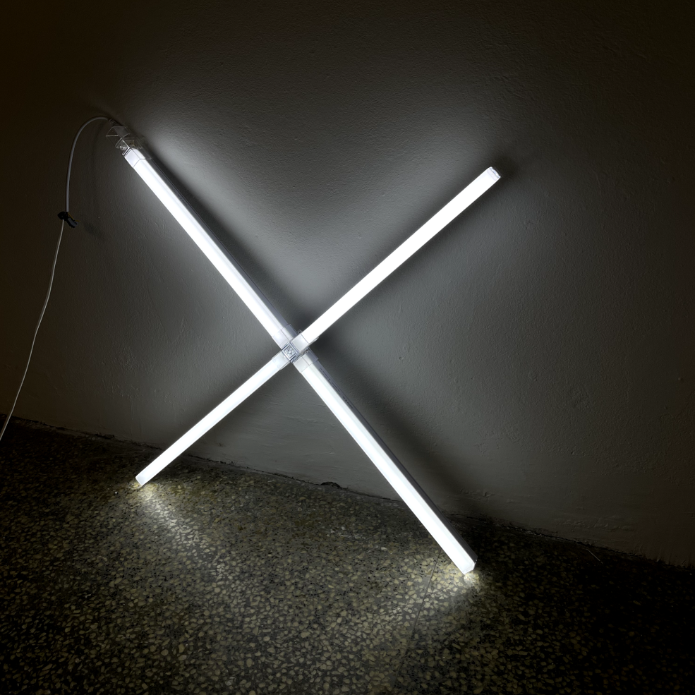 X-model LED lamp, 820 x 820 mm / 630 x 630 mm, 6500K, Dimmable