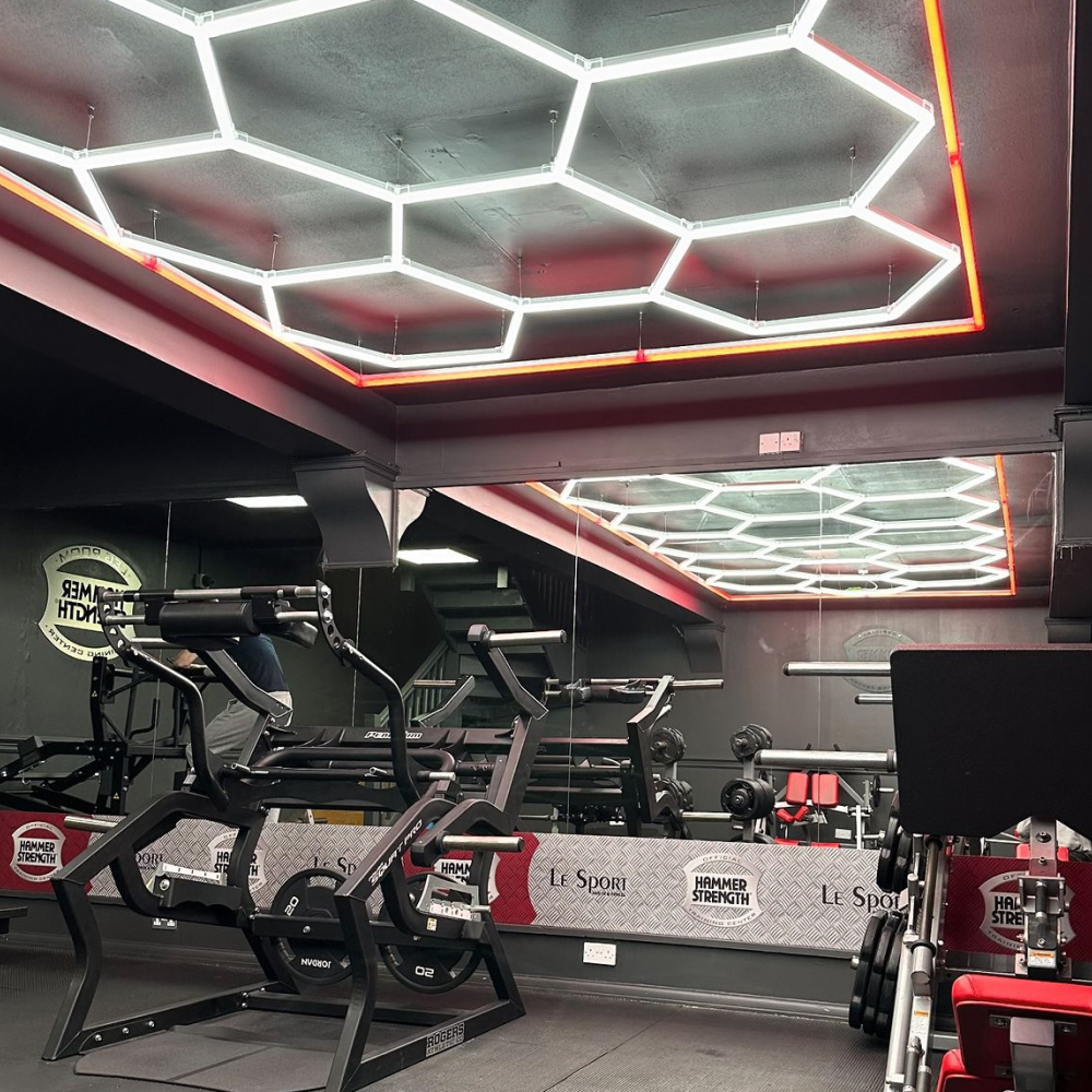 15 Hexagon LED light + Red frame