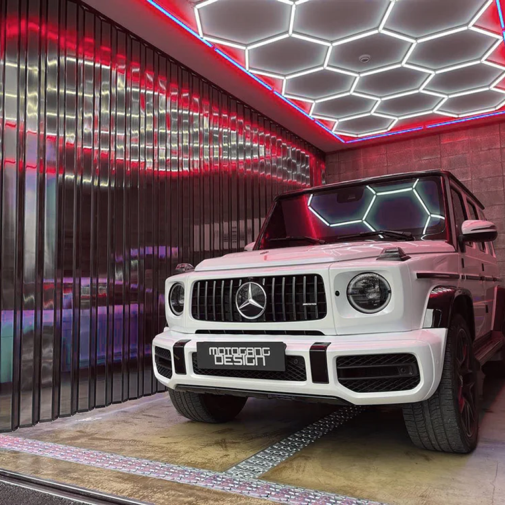 15 Hexagon LED light + Red frame