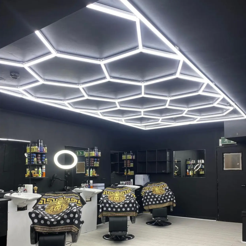 15 Hexagon LED-valo + kehikko