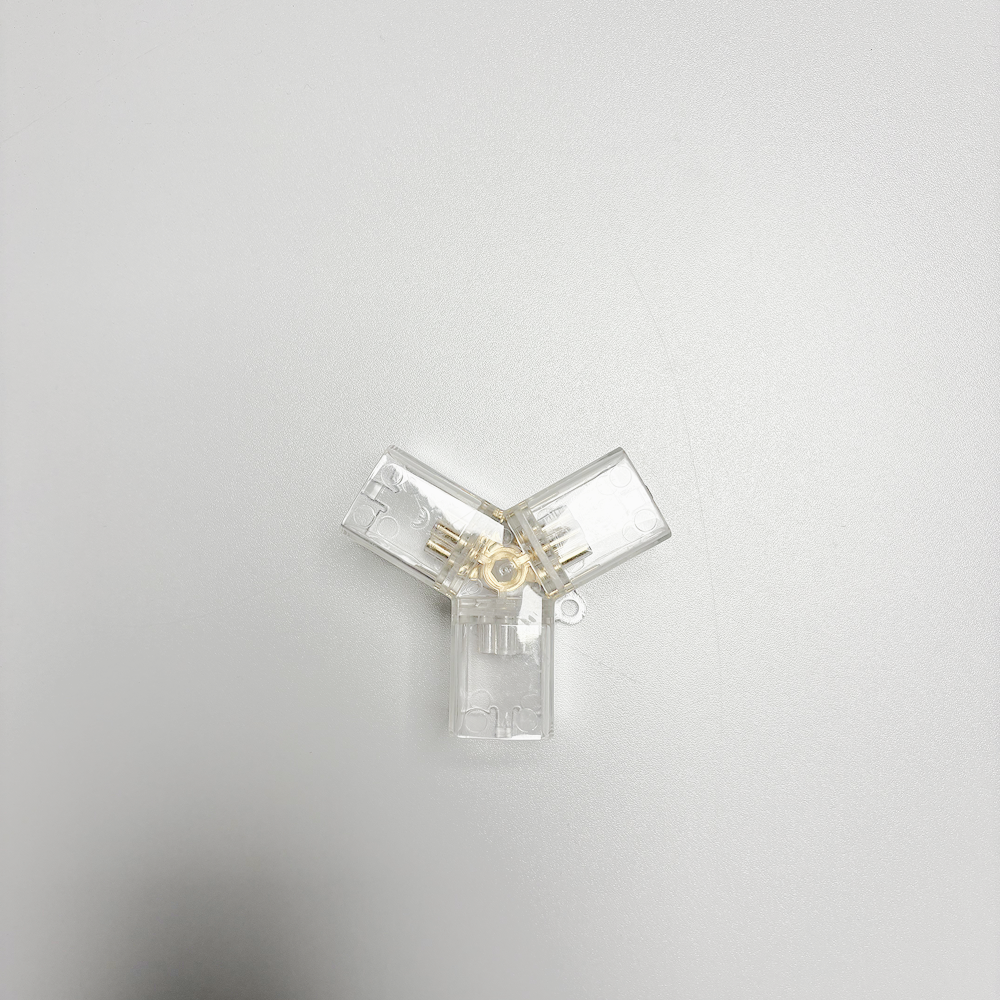 Y-kulmaliitin, toisessa päässä ei kuparineulaa, Hexagon LED-valo, 3 - napainen, 0–100% himmennettäville lampuille