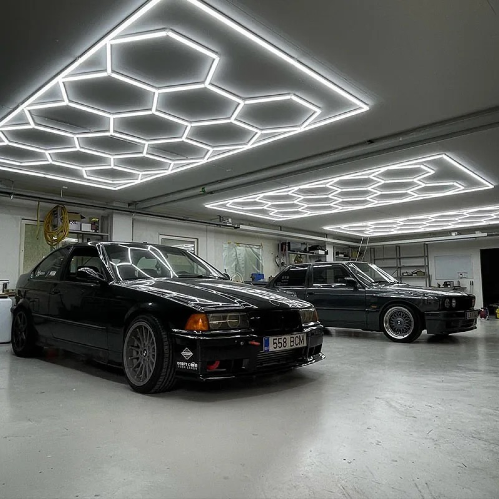 14 Hexagon LED-valo + kehikko