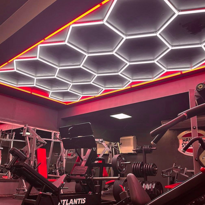 15 Hexagon LED-valo + Punainen kehikko