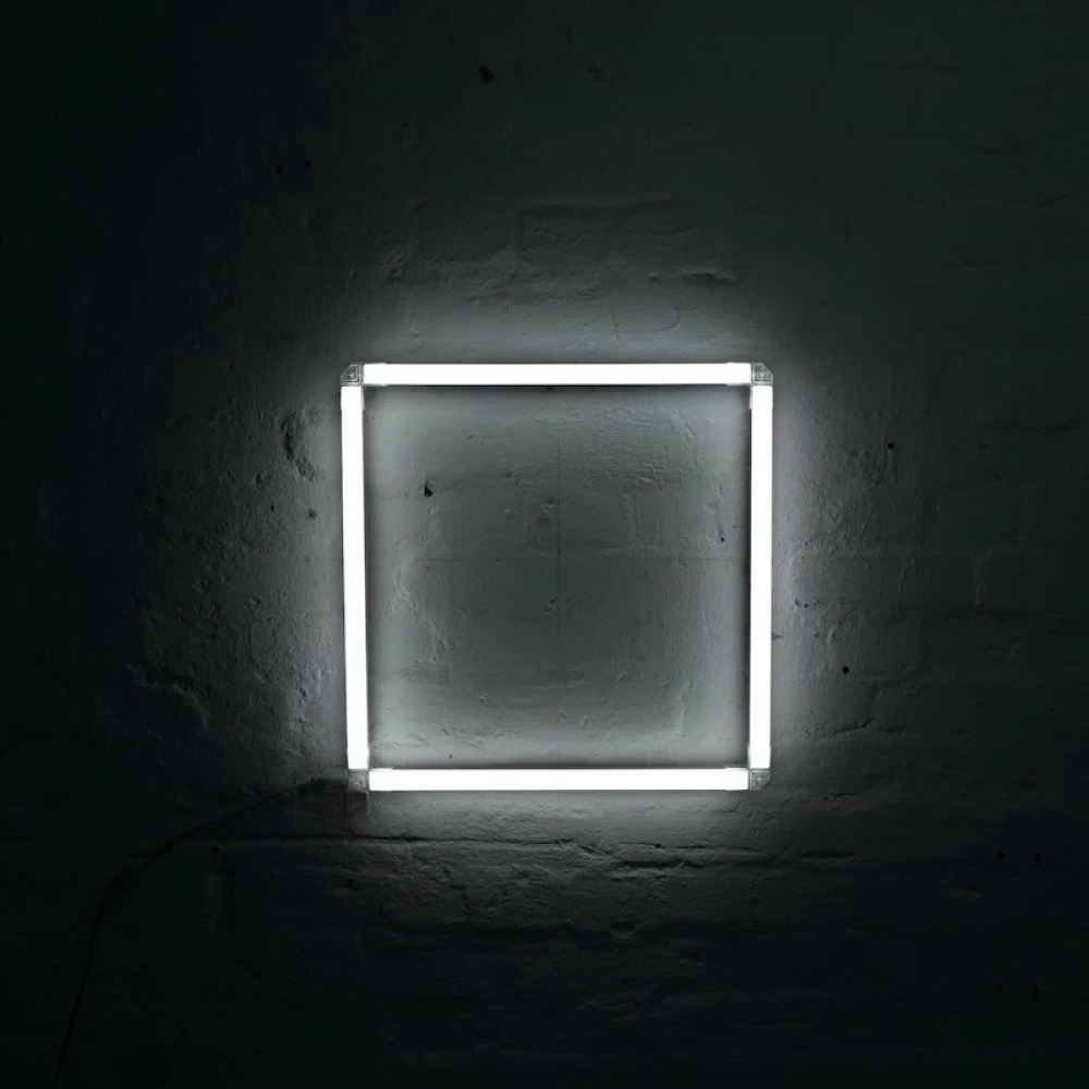 Neliömalli LED-valaisin, 44 x 44 cm