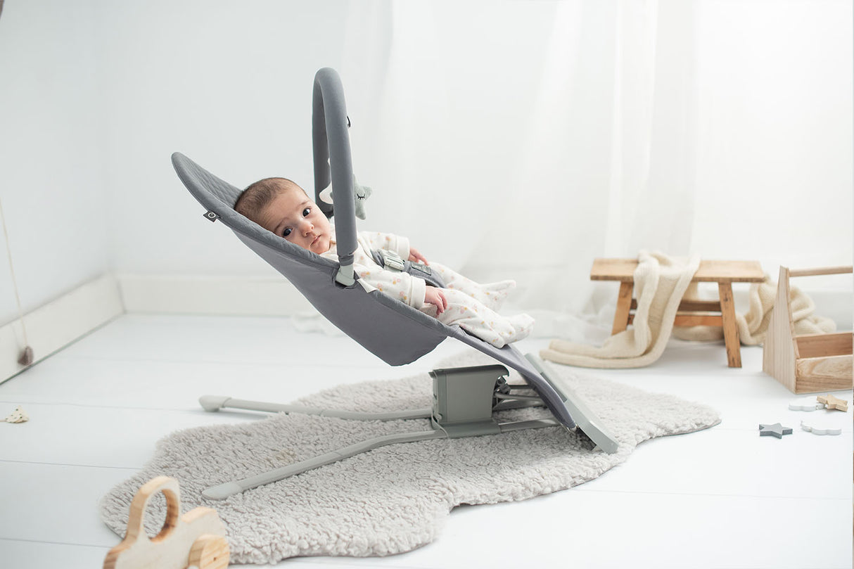 Vauvan sitteri, harmaa, 68 x 51 x 71 cm